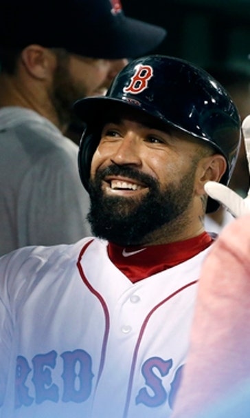 Leon (HR, 2 2B) leads Red Sox to 8-3 win over Blue Jays